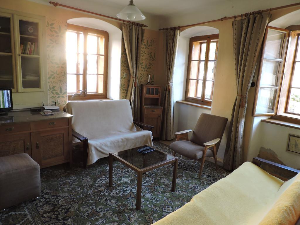 Mestansky Dum Villa โรเช็มเบิร์ก นาด วัลตาวูว์ ภายนอก รูปภาพ